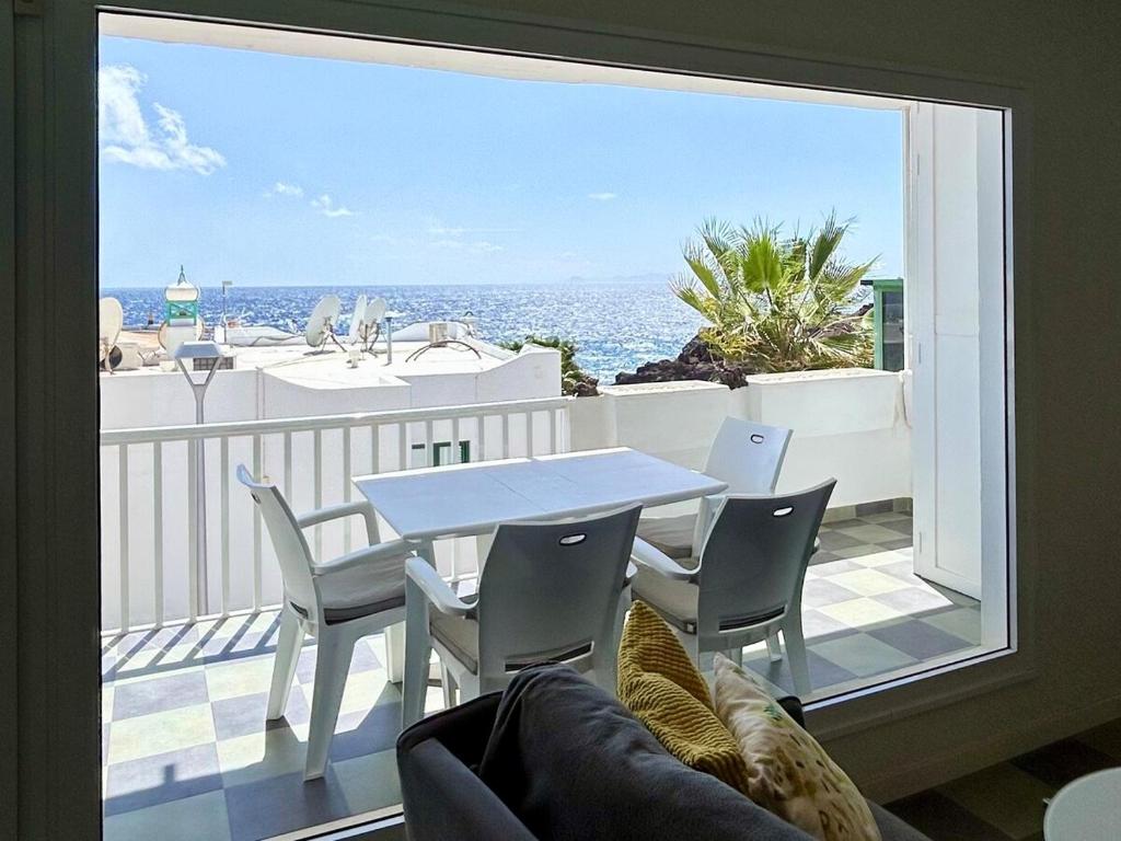 Vista al Mar - sea view apartment by JK Lanzarote - 2