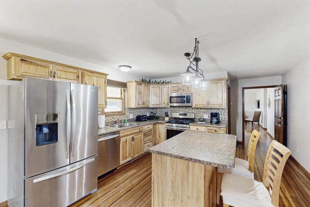 Stratobowl Escape, Keystone