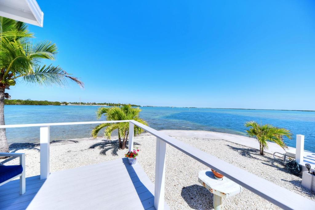 Windy Point Oceanfront In Geiger Key, Big Coppitt Key