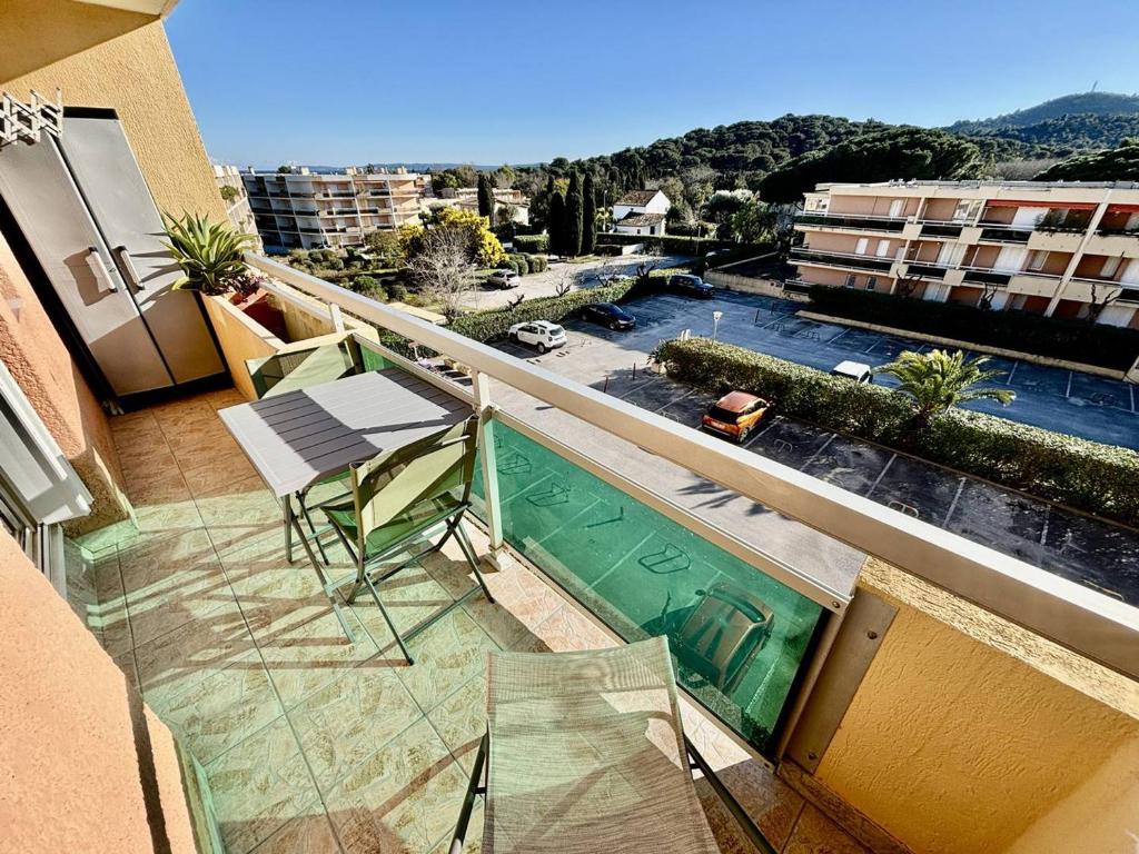 Charmant appartement avec terrasse et parking proche plage - FR-1-816-27 - 2