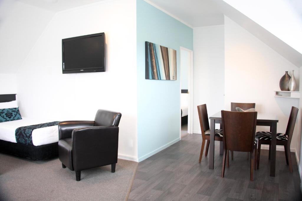 คาเมล็อตออนอลูสเตอร์ (Camelot on Ulster)