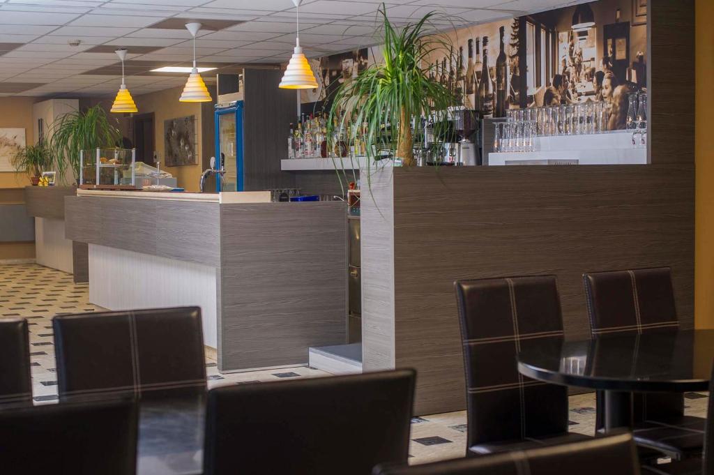 Hotel Sole Malcesine — Restaurant & bars in Malcesine, Veneto