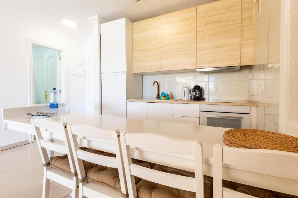 Sunset Flower Apt by Dream Homes Tenerife - 4