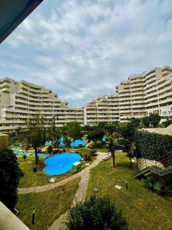 Benalbeach Relaxing Garden View Studio, Benalmádena