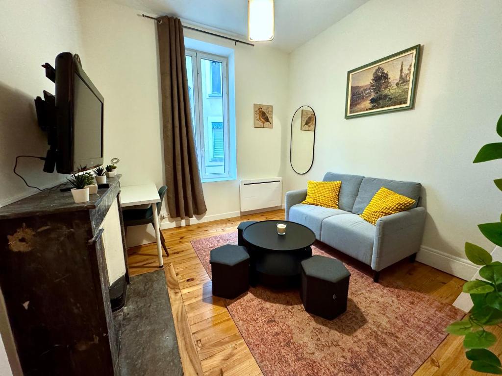 Antoine T2- 2 min Gare- Paisible, Grenoble