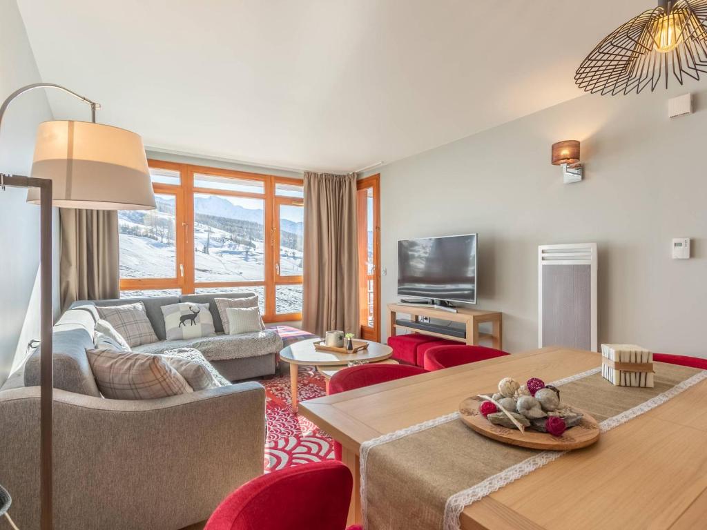 Appartement moderne 4 pièces avec piscine, spa, parking et accès direct aux pistes - FR-1-352-65 - 1
