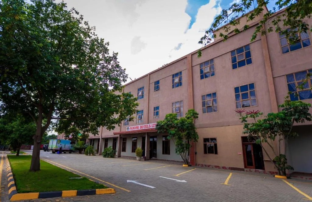 Panone Hotels King’ori Kilimanjaro Airport — photo 1 of 5