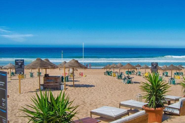 Mountain View Beach House, Costa de Caparica