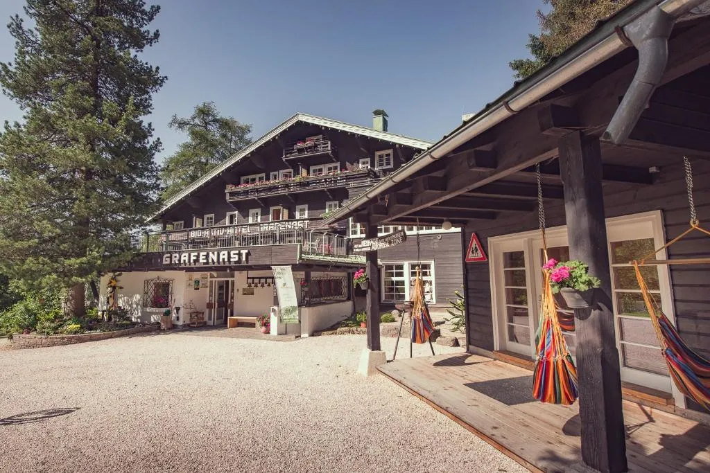 Biohotel Grafenast, hotel in Pill