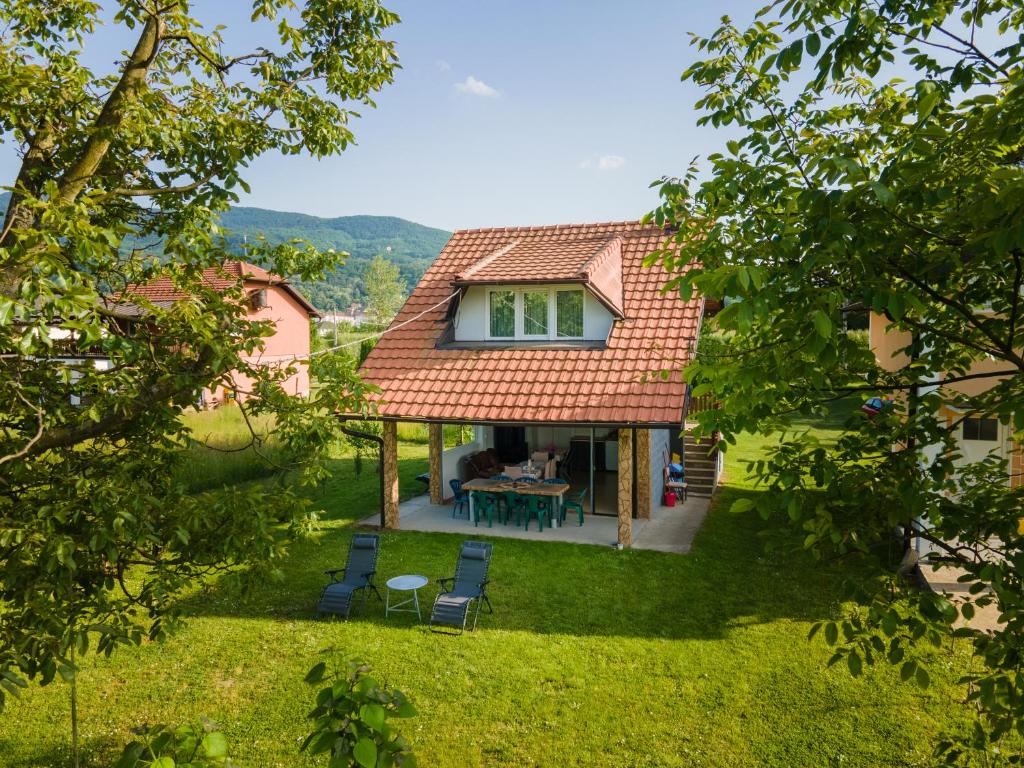 Mikijev drinski san, Banja Koviljača