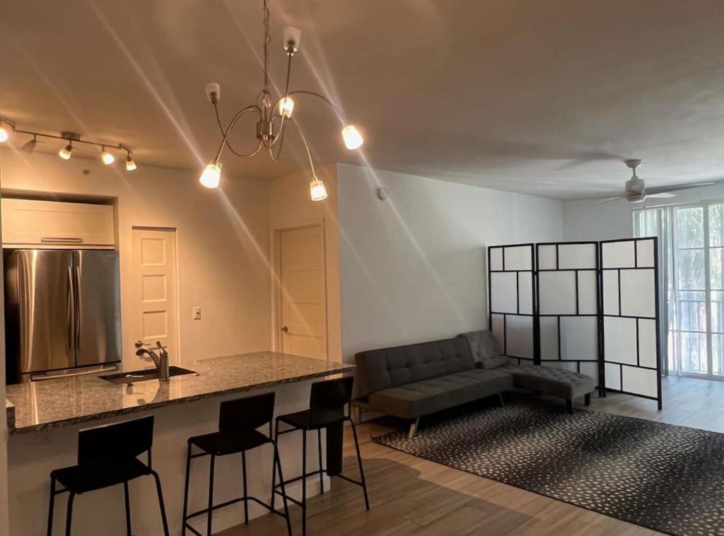 Downtown WPB Condo at Cityplace, West Palm Beach