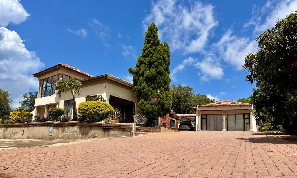 Dithabeng View Guest House, Rustenburg