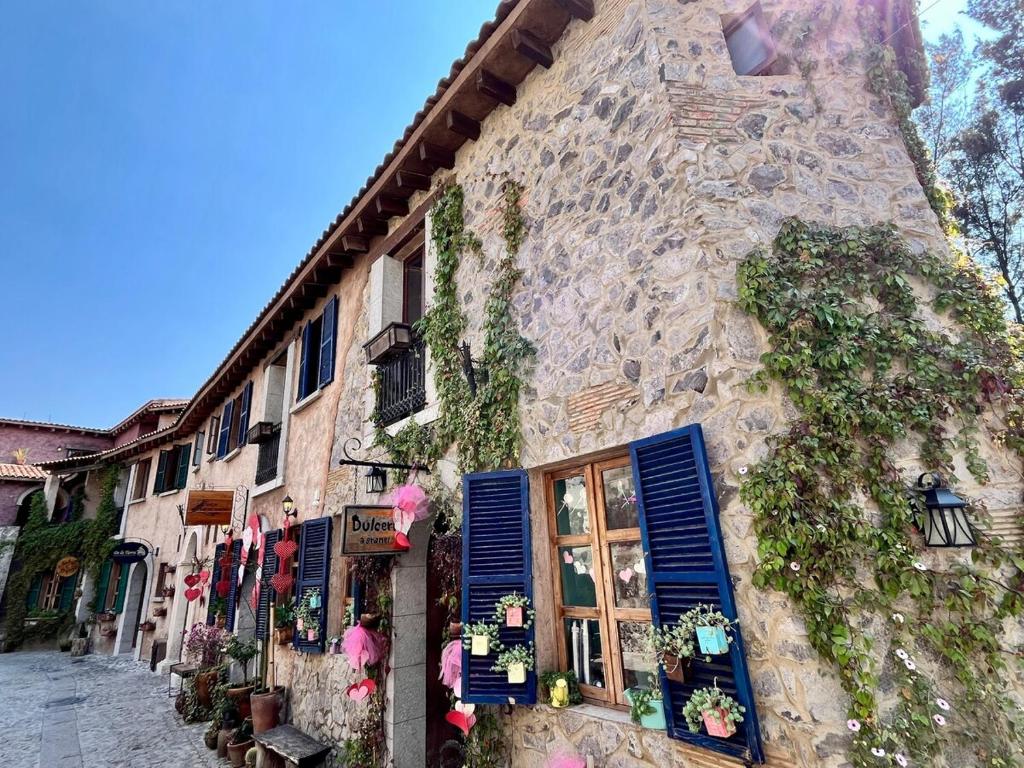 Val'quirico Auguri Zócalo II, Depto 5 Camas, Santeagueda