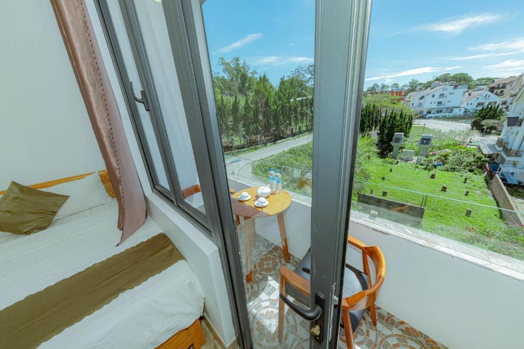 Sunrise Valley Dalat Hotel