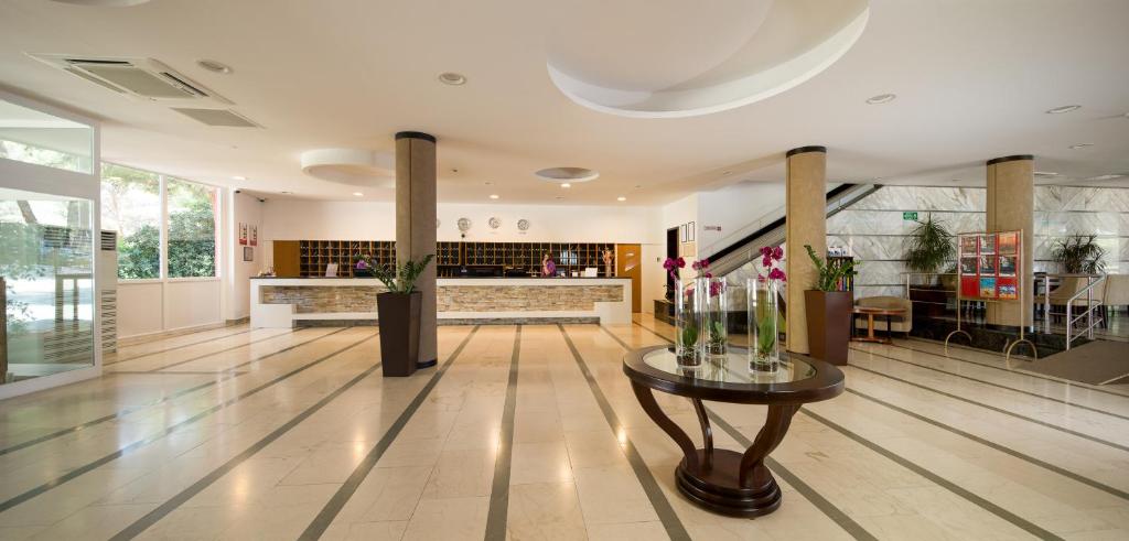 Hotel Zora photo