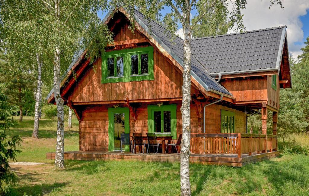Nice Home In Czaplinek With Lake View, Czaplinek