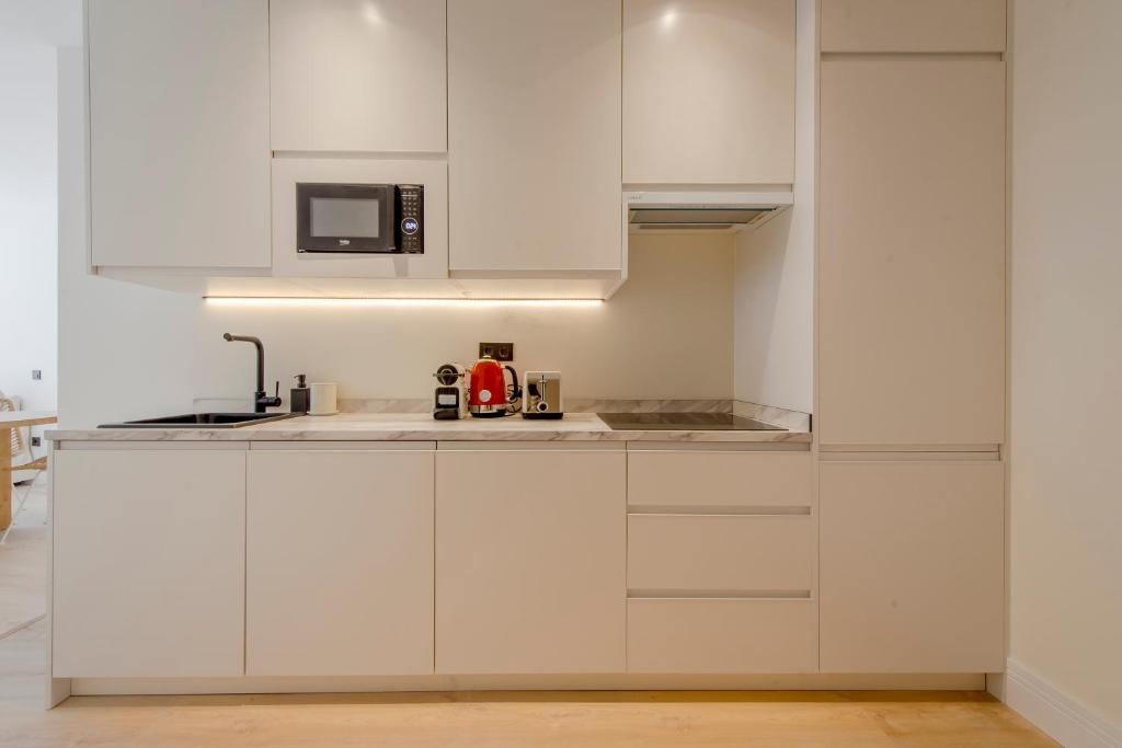 Malasaña cálida para 4, ven a San Bernardo 20 E3 - 3