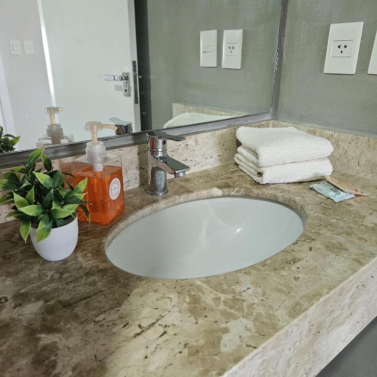 MINT APARTMENT 1 HAB, Piscina, Shopping del Sol - 2