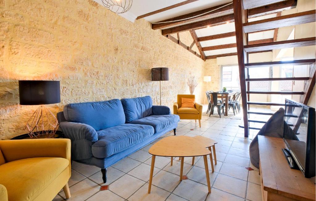 Awesome Apartment In Périgueux With Wifi - 2