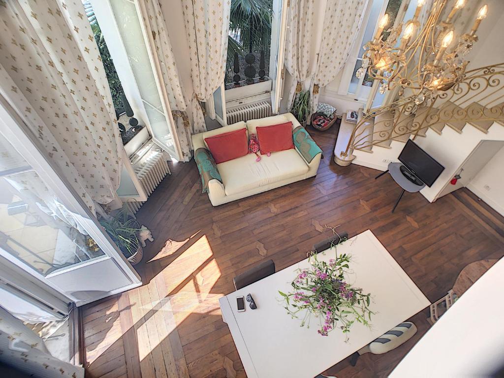 Home Riviera - Charming 2 BDR Duplex - 4