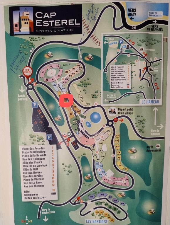 Heart of Holiday Village, near beach, WIFI, Parking, linen & clea ning included - 3