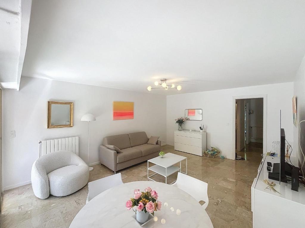 Home Riviera - 1 Bedroom Apartment Garden View Near Beach - 5
