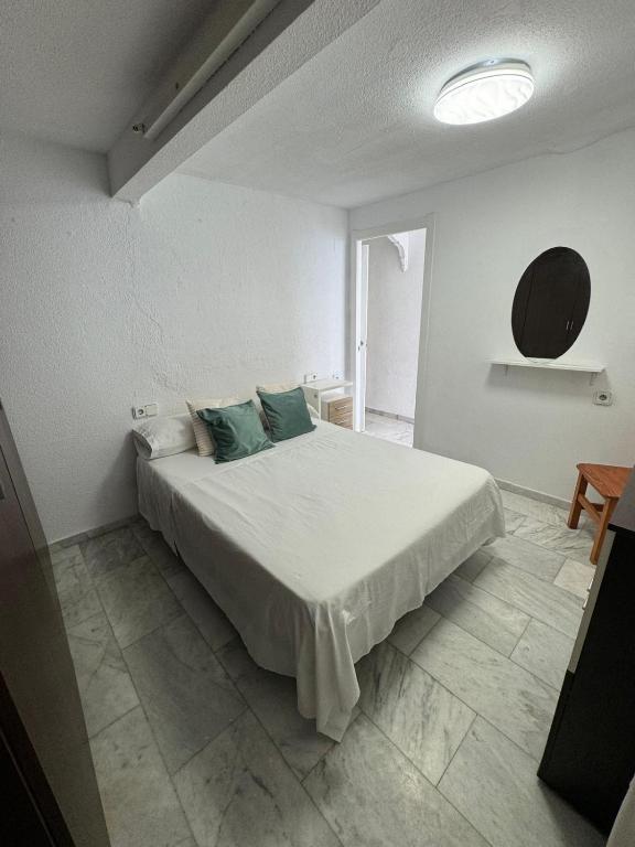 Iberia Apartment - 4
