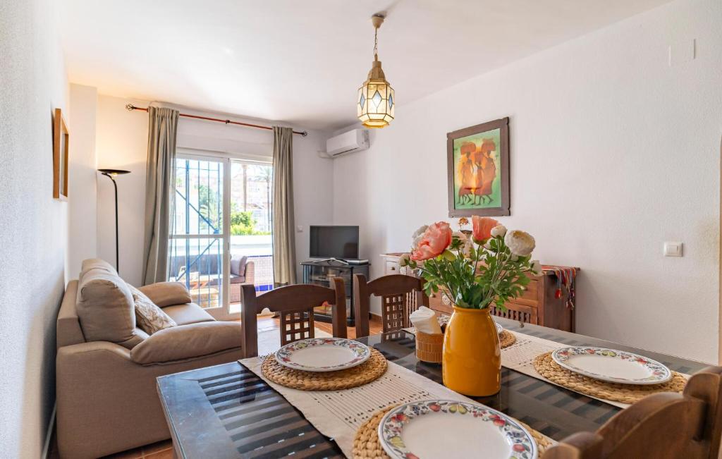 2 Bedroom Nice Apartment In Torrox - 4