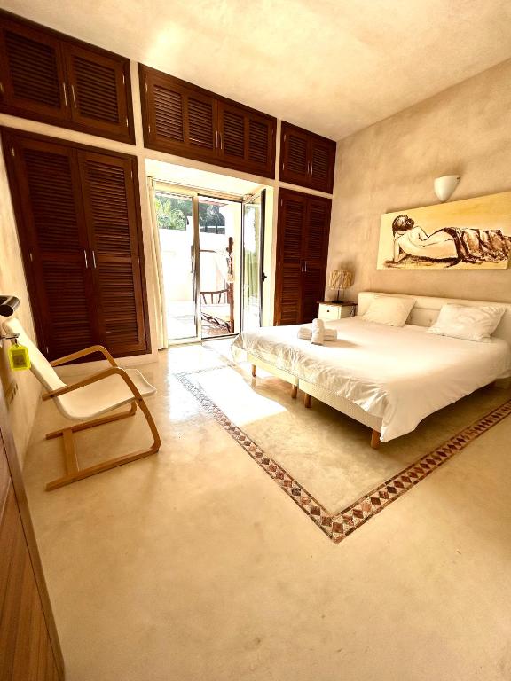 Private Room private bathroom Villa - 5