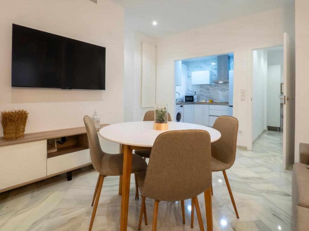 BHost - Juan de Mena, Córdoba