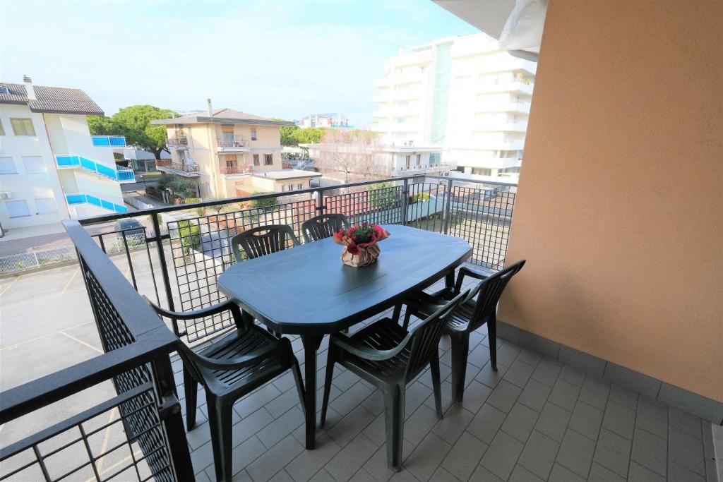 San Diego PIAZZA BRESCIA 150M dal mare Family Apartment - 2