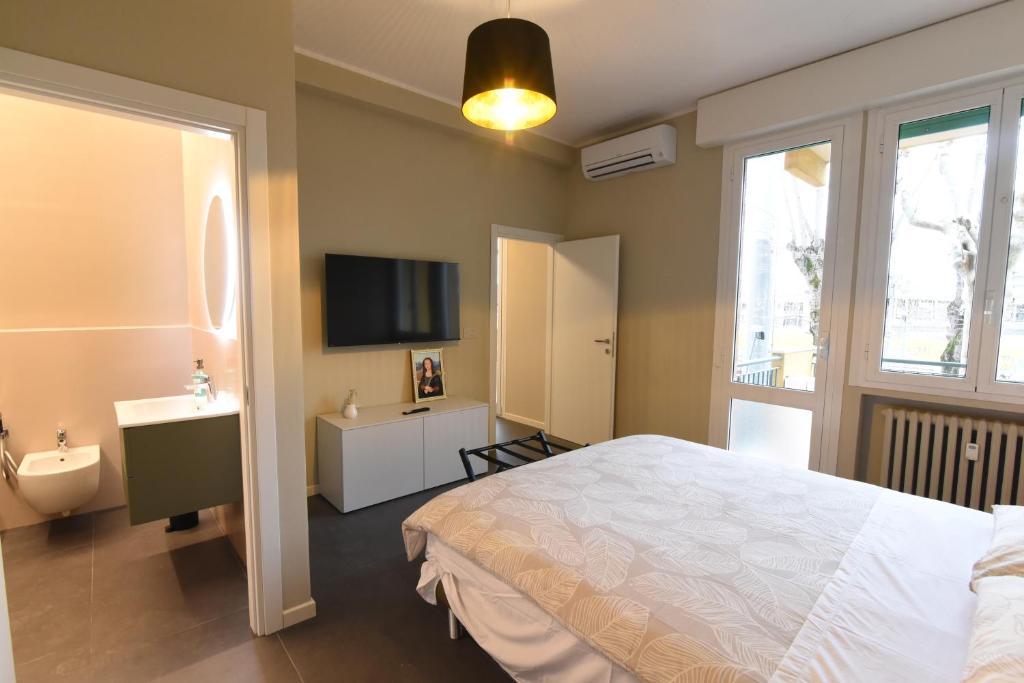 Rooms de' Carracci - 2