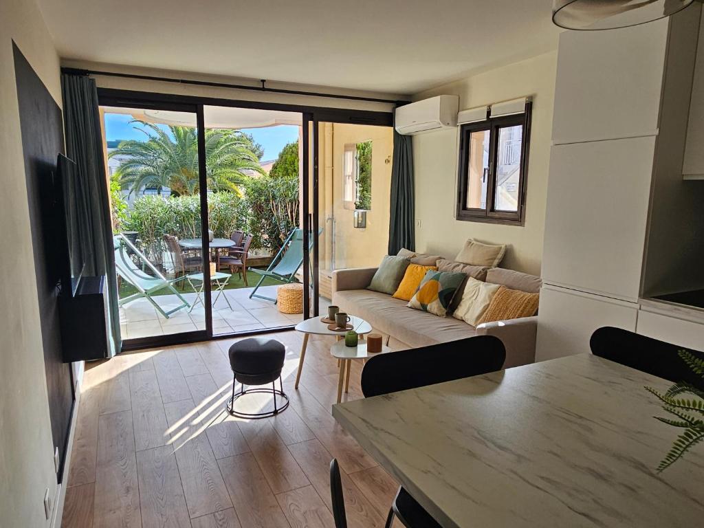 Cannes - Superbe 2 pièces avec piscine - proche plages et centre - 1