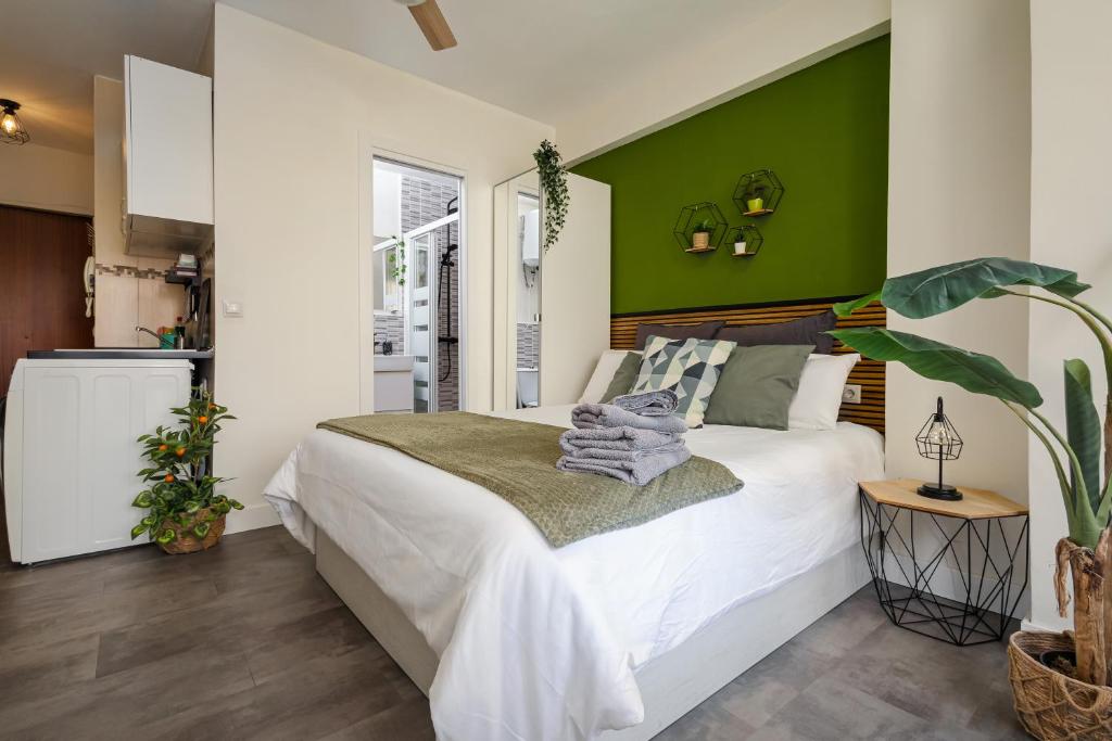 Beach Studio Apartment Playa Malagueta - 2