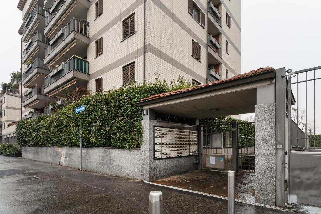 GuestHost - Spacious Apartment 600 mt to Metro M3 Comasina - 5