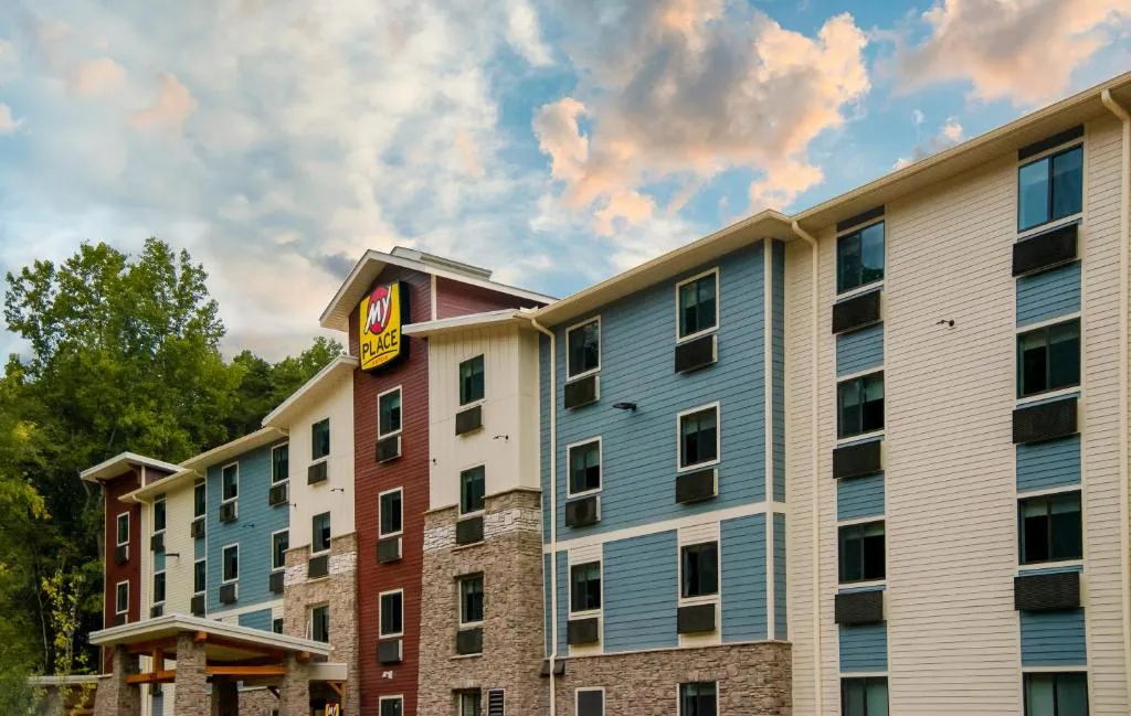 My Place Hotel-Huntersville, NC，位于亨特斯维尔的酒店