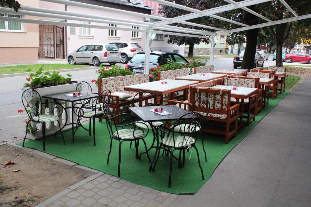 Bed & Breakfast Vila Stanisic photo