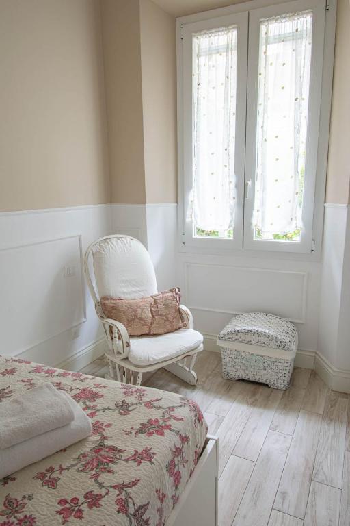 Stylish 2 bedroom flat - garden - 4