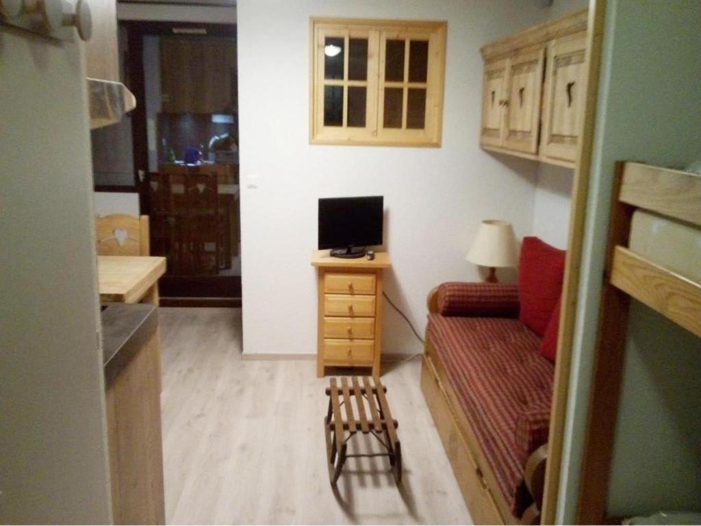 Apartment in Châtel with Stunning Mountain Views - 4