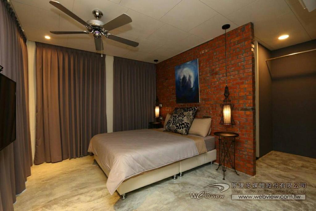 心情故事民宿  (Mood Story)