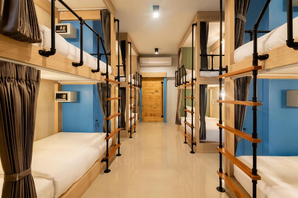 Kewalin hostel, Phi Phi Don