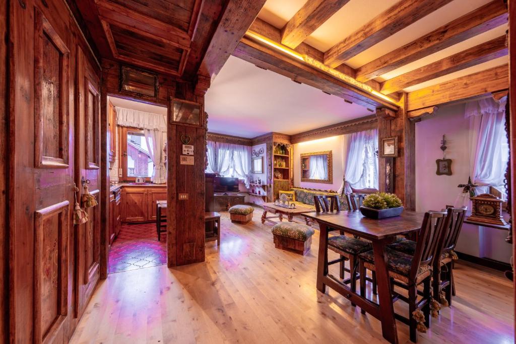 Cortina City Center Alpine Apartment with Private Garage - 3