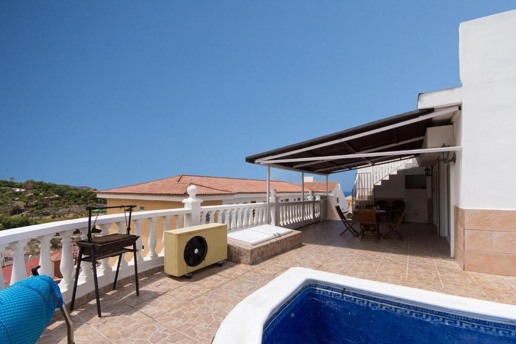 Villa Ana Lovely Central 2 Bedroom Villa - 4