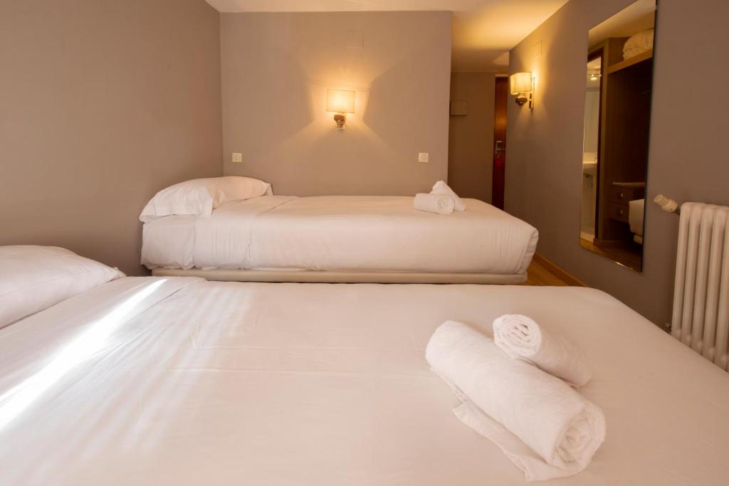 Pic Maià Mountain Hotel - 2