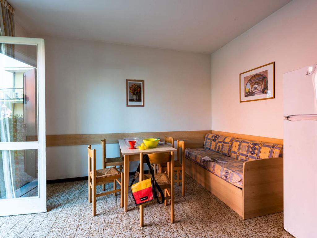 Townhouse with garden and pool in Bibione - 2
