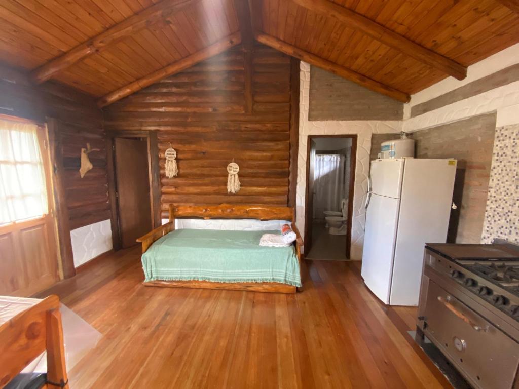 Cabañas Las Serranitas 3 - 4