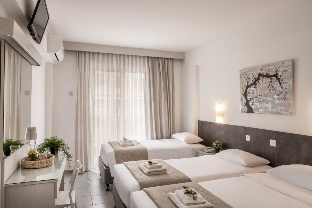 Cactus — Hotel rooms in Larnaca, Larnaca Region
