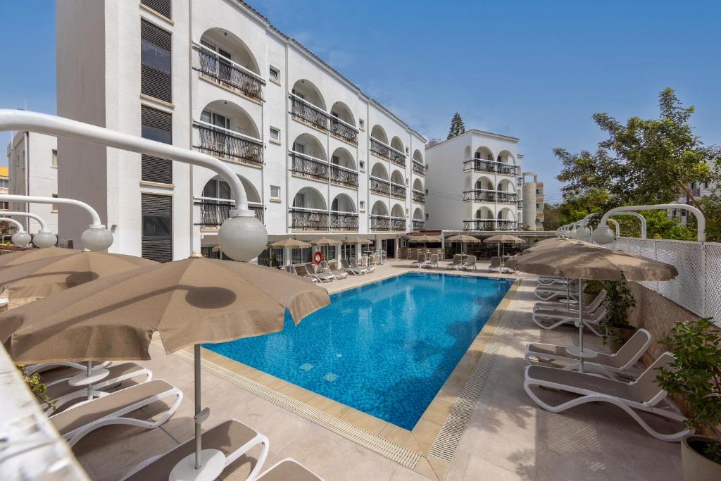 Cactus — Swimming pool in Larnaca, Larnaca Region