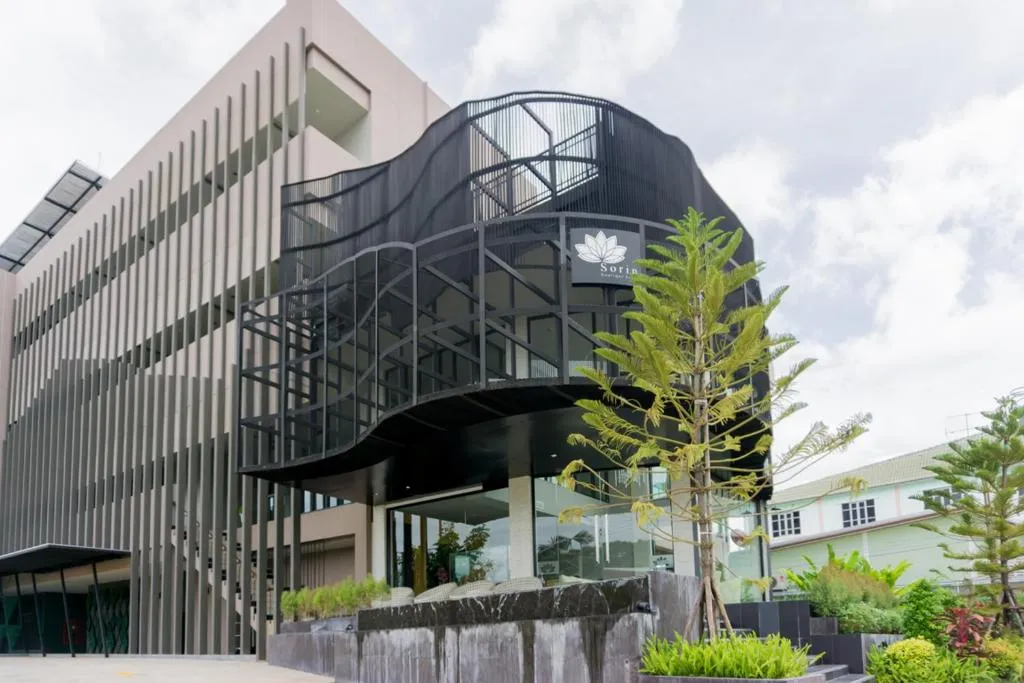Sorin hotel, hotel v destinaci Surin