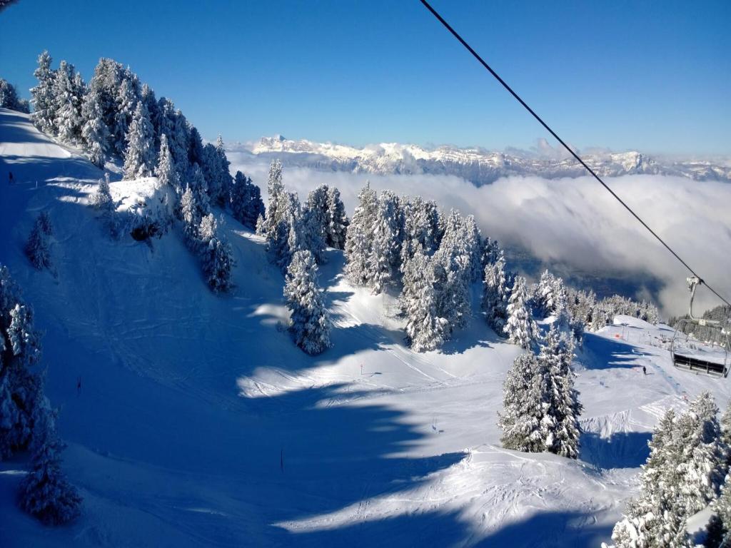 Apartment Chamrousse near Ski Lift - 4